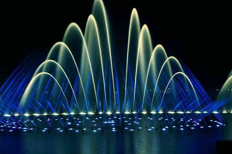 噴泉水景
