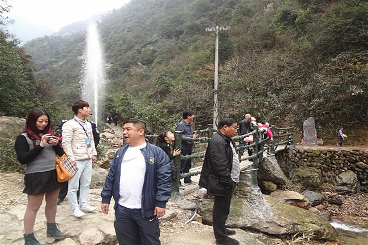 聲控噴泉
